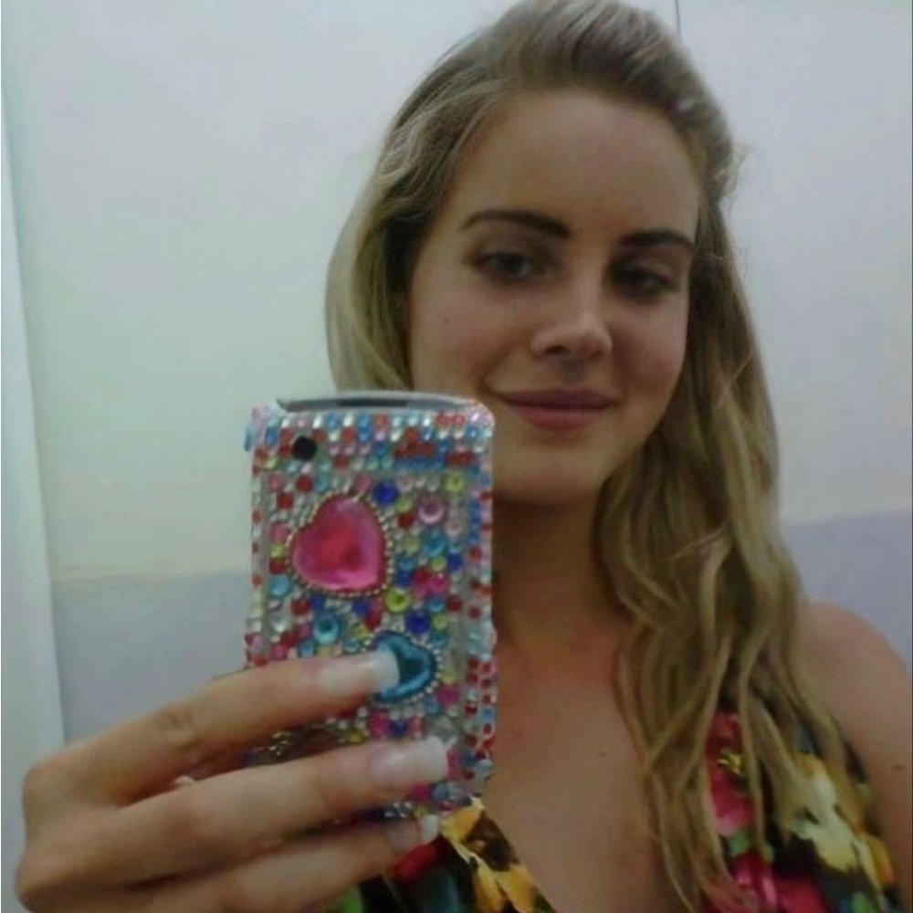 Meet your Posher, Rose